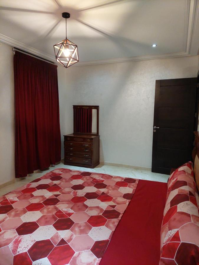Residence La Corniche Etage 2 นาดอร์ ภายนอก รูปภาพ