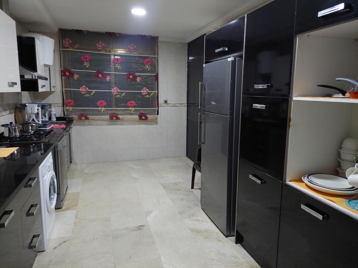 Residence La Corniche Etage 2 นาดอร์ ภายนอก รูปภาพ